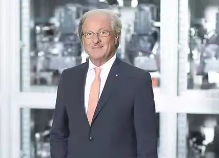 【Wolfgang Reitzle大陆集团监事会主席】 【Wolfgang Reitzle大陆集团监事会主席】