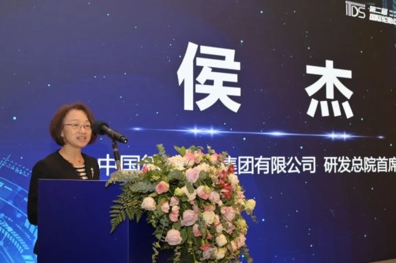 侯杰 侯杰