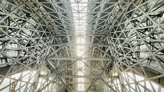 主体结构为全钢结构 主体结构为全钢结构