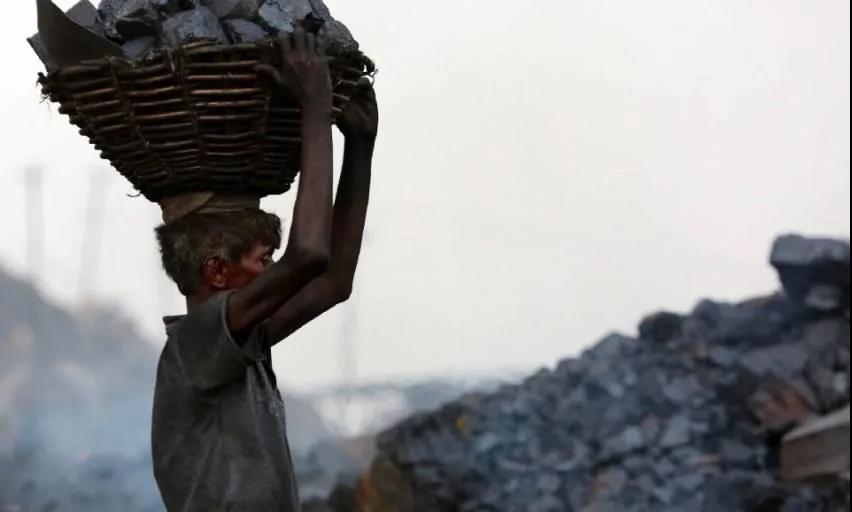 由于工人薪资上调以及用于为煤矿设备发电的柴油价格上涨，印度煤炭公司正面临着巨大的成本压力