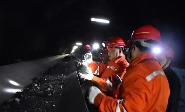 贵州轿子山煤矿因瓦斯超限隐患被停产整改
