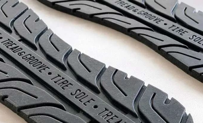 日本品牌 TREAD&GROOVE 利用废旧轮胎制造运动鞋的外底 日本品牌 TREAD&GROOVE 利用废旧轮胎制造运动鞋的外底