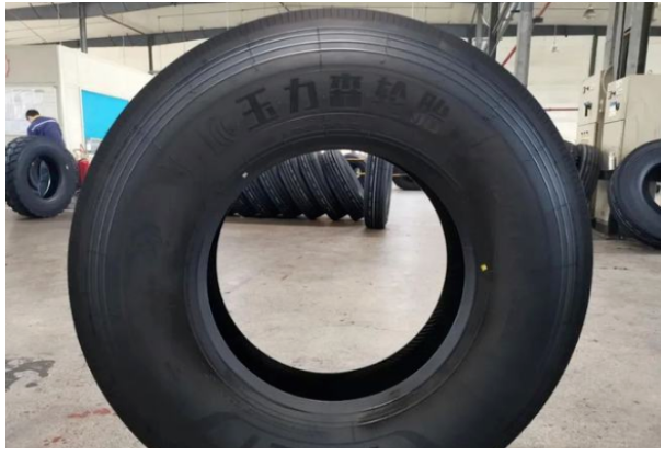 500强企业进军轮胎产业 第一批定制化轮胎青岛下线