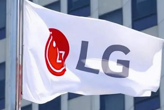 一年LG飙升近300位！动力电池厂商业绩攀高，500强企业版图生变 ！
