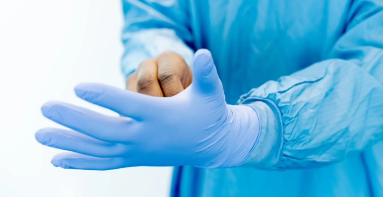 英科医疗：丁腈手套产能为疫情前水平的9倍左右