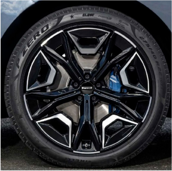 倍耐力ELECT轮胎的开发基于EV车型的电池续航、瞬时扭矩、重量、噪音等因素，轮胎性能有较大提高。