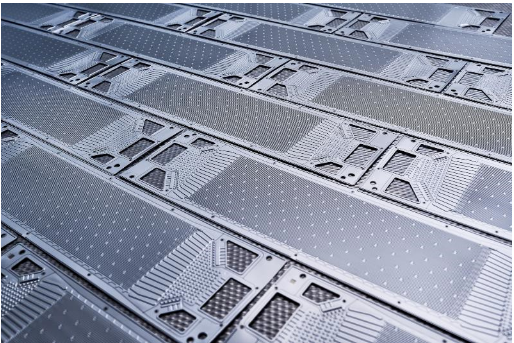 米其林与佛吉亚的合资公司建设电池双极板工厂