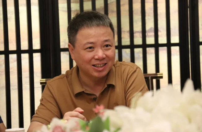 广西华港农牧发展有限公司董事长彭春发发言 广西华港农牧发展有限公司董事长彭春发发言