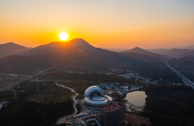 航空轮胎大科学中心科研中心一期项目预计今年 8 月完工 航空轮胎大科学中心科研中心一期项目预计今年 8 月完工