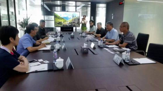 江苏省纺织工程学会秘书长调研苏州宝丽迪材料科技股份有限公司 江苏省纺织工程学会秘书长调研苏州宝丽迪材料科技股份有限公司