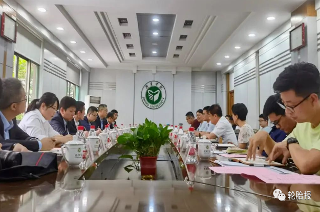 华勤集团总经理牛飞访问济宁学院 华勤集团总经理牛飞访问济宁学院