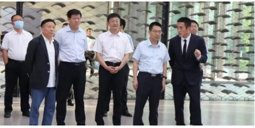 青科大副校长到访华勤集团