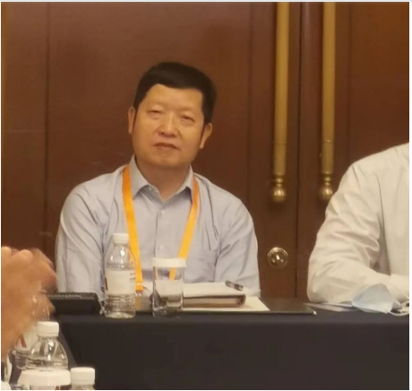 中橡协橡胶助剂专业委员会高级顾问高波出席会议并发表讲话。