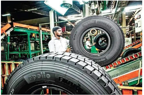 　该机构在一份声明中表示，炭黑和原油衍生品等轮胎原材料成本上升，将使印度轮胎的利润率和收益面临压力。