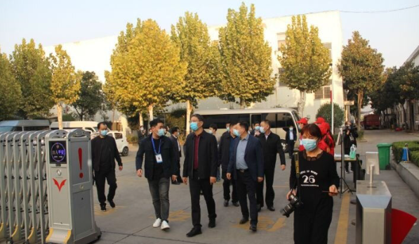 市委刘书记莅临汇龙液压进行调研指导