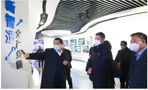 山东省财政厅厅长 青科大校长调研国橡中心 山东省财政厅厅长 青科大校长调研国橡中心