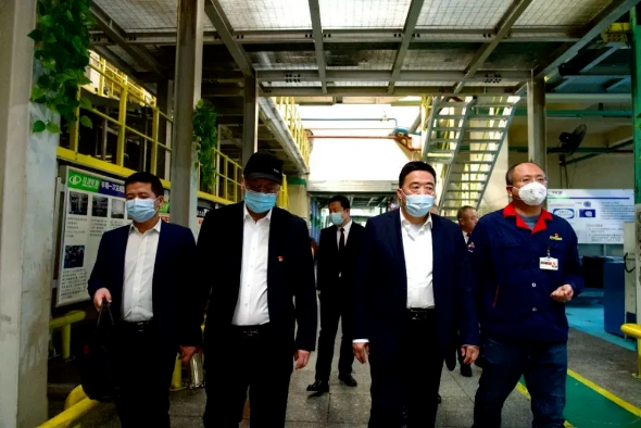 内蒙古巴彦淖尔市乌拉特后旗领导带队,签约多个轮胎业项目 内蒙古巴彦淖尔市乌拉特后旗领导带队,签约多个轮胎业项目