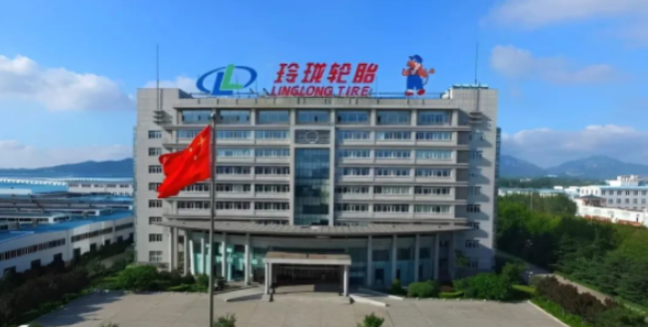 叶露中表示，六安市目前正处于绿色振兴赶超发展的关键时期，企业在我市落户产业项目，六安市将一如既往地提供优质的服务，并进一步加强在项目选址、用地和设施配套等方面的要素支撑，以推动项目的早期建设、早期投产和早期效益实现。也希望企业充分发挥自身优势，积极推介上下游配套企业到六安市考察指导、投资兴业，实现互利共赢，同时支持革命老区经济社会的高质量发展。