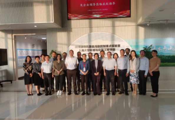 此次上海大学与中国橡胶工业协会轮胎分会的战略合作签约仪式为两者的合作关系奠定了坚实的基础。双方的交流与合作将进一步推动橡胶行业的环境保护和技术创新，促进产业链和创新链的深度融合，为橡胶行业的可持续发展注入更多动力。