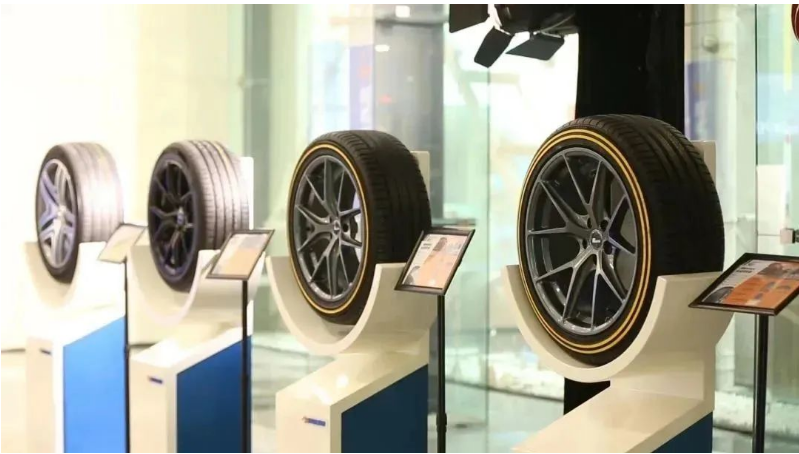 创新始终是企业生存与发展的灵魂。据了解，自成立以来，赛轮集团一直坚持以创新驱动为核心，持续加大研发投入，致力于通过技术的领先实现产品质量的飞跃，以此巩固品牌的根基。今年年初，赛轮集团推出了液体黄金乘用车轮胎新品，该系列产品包括新能源EV系列、豪华驾享系列、都市驾驭系列和超高性能系列，覆盖了全球主流中高端车型，迈出了革命性的一步，进军高端轮胎市场。