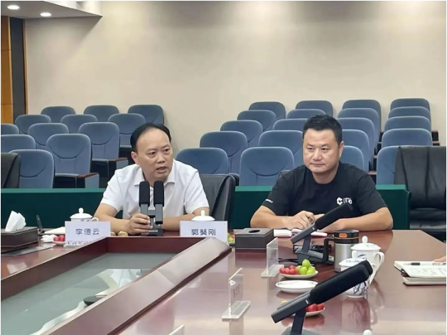 嘉宝莉油墨事业部九月月会暨第三季度工作总结会议已圆满落幕，但嘉宝莉油墨事业部表示将继续努力，坚决打赢第四季度冲刺攻坚战，朝超30%的增长目标前进。