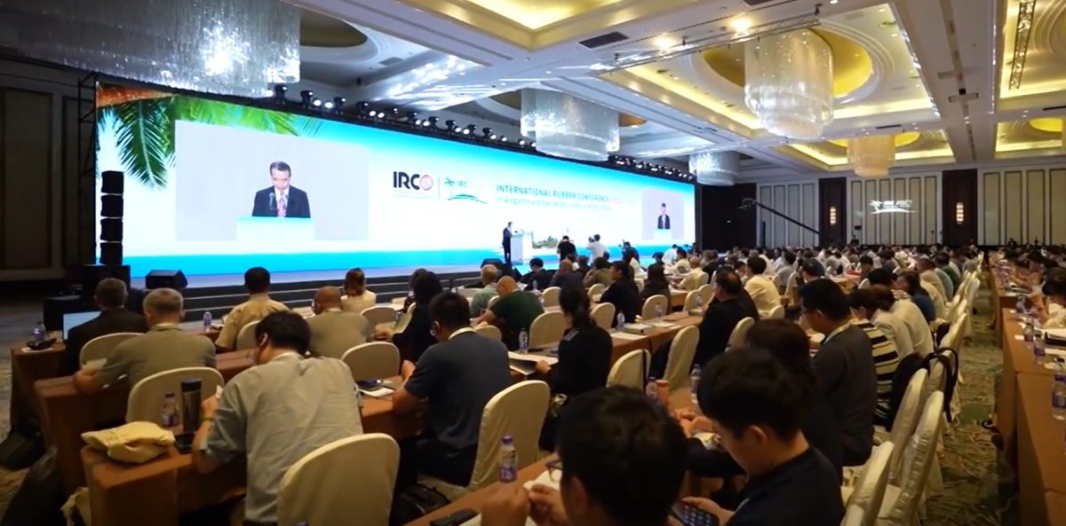 2023年国际橡胶会议(IRC2023)于11月7日在海口盛大开幕，来自近20个国家和地区的代表出席。这一大型橡胶学术盛会是国际橡胶会议组织(IRCO)的重要会议，也是全球橡胶领域的最高级别学术盛事，每年轮流由IRCO成员国主办。中国已成功承办过IRC1992、IRC2004和IRC2014，IRC2023是中国第四次主办的国际橡胶会议。