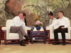 卡博特高层与沪领导会晤，携手高质量发展